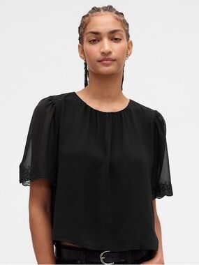 GAP Black Short Sleeve Chiffon Blouse